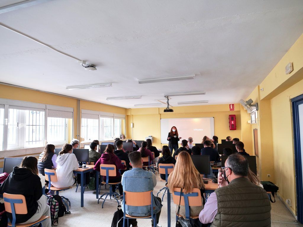 EL IES Miguel de Cervantes primer centro colaborador con Curso SEO Profesional© 2